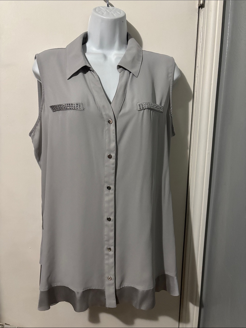 Alfani Sleeveless Button-Front Blouse in Light Gray with Stud Accents